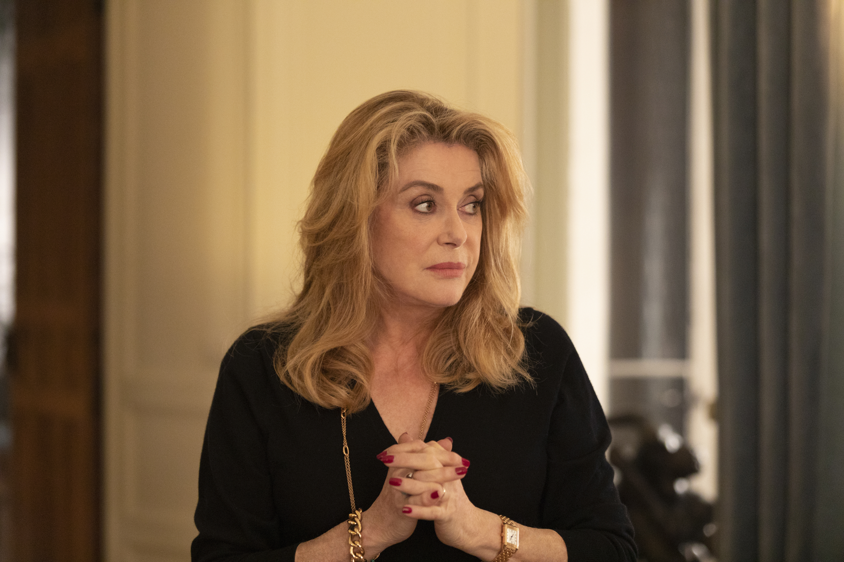 THE_TRUTH_-_05_L_Champoussin_28c29_3B-Bunbuku-MiMovies-FR3_CatherineDeneuve